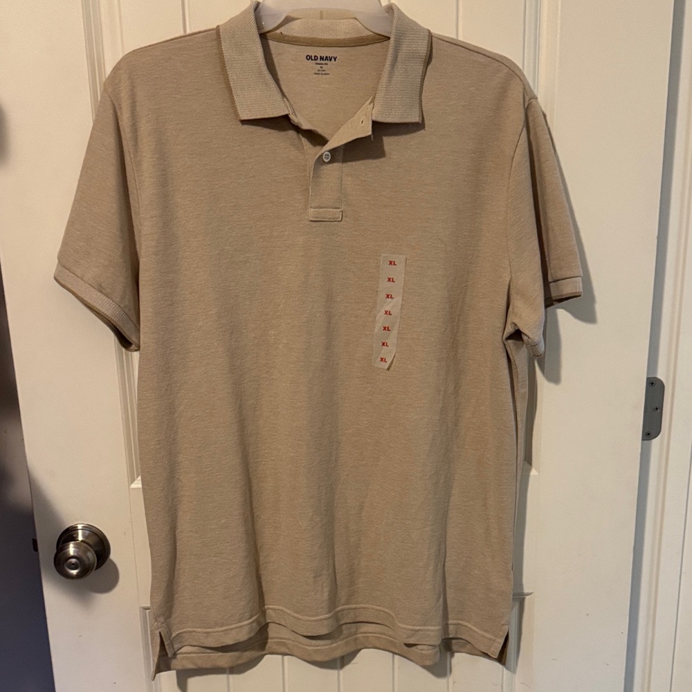 Old Navy Men's Beige Polo Shirt